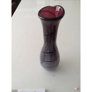 Amethyst purple blown glass vase( Blenko?) WhitevSwirl pattern/brushed